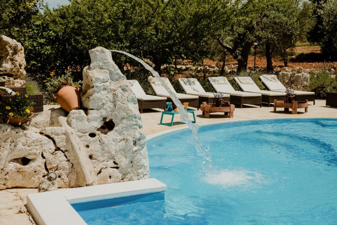 Antica tenuta dei trulli Alberobello Exterior foto