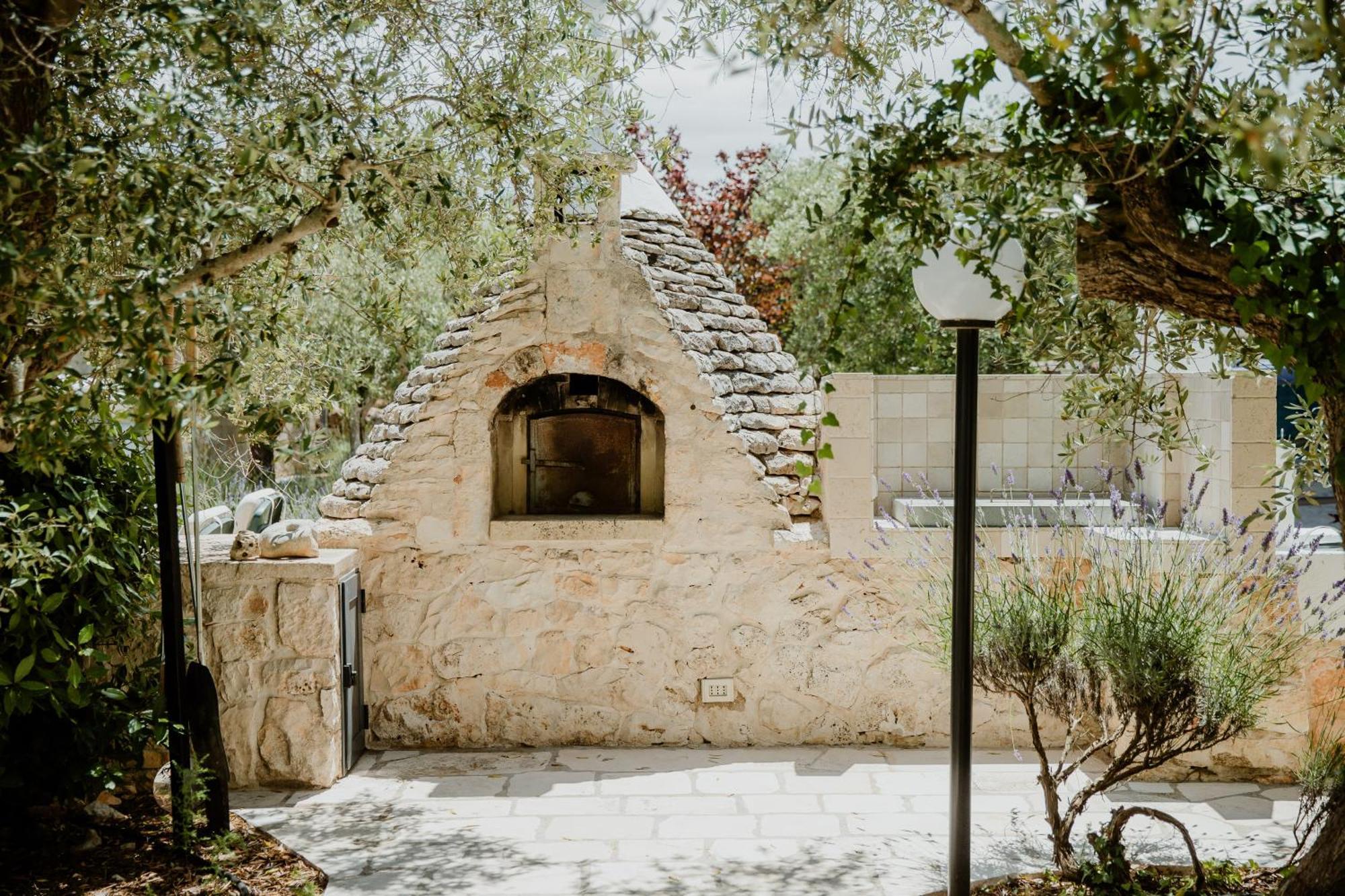 Antica tenuta dei trulli Alberobello Exterior foto